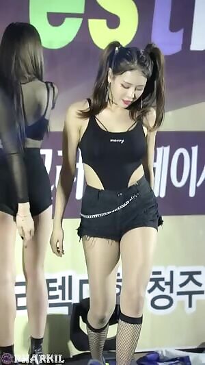 Ex-Bambino Hadam performing with Laysha