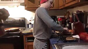 FUCKING MY WIFE WHILE SHE MAKES DINNER