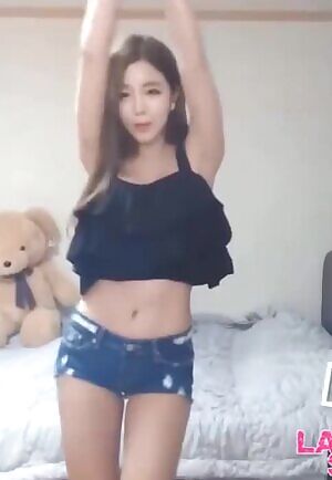 Goeun Sexy Dance