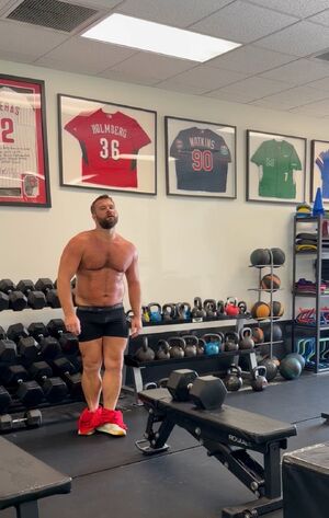 OnlyFans Creators Gym Muscles