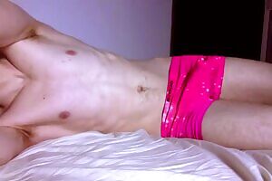 my video editor fb and I just discovered sparkling pants mode *_*