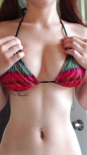 Got some requests or a titty drop video and me in a bikini so here ya go😘