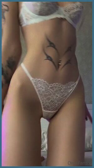 Bouncing BBW Ass Asshole Cum Gay