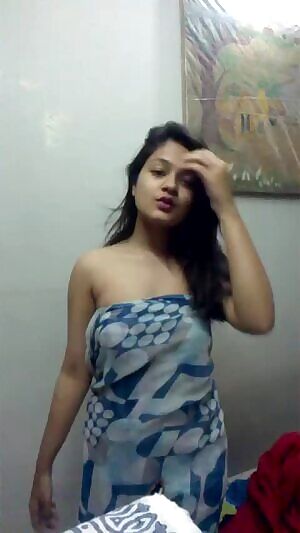 Hot Babe undressing