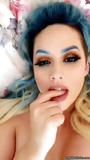 Since getting lip injections I randomly find my self doing this more and more. ðŸ˜³ðŸ˜Œ