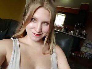 Want to play with your blonde babe Halle? me @ happigirlie