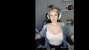 Swebliss and generous top