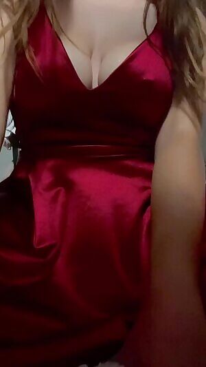 Who wants to be under me instead? 😇