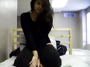 Desi Girl In Yoga Pants Masturbates and Cums On Cam