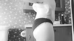 Mesmerized, the assembled sway