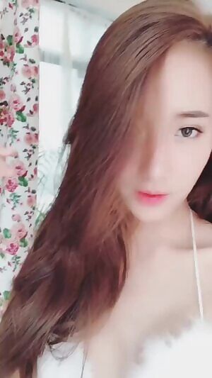 Fluffy Bra