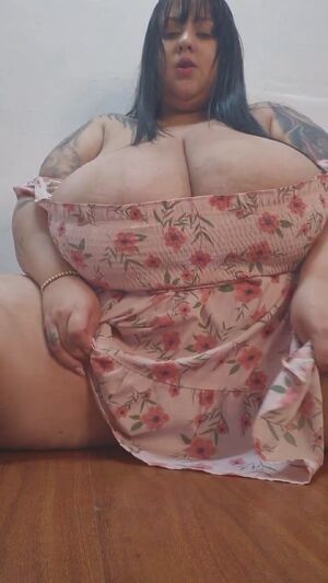 Ass Smothering Amateur Chubby Face Sitting