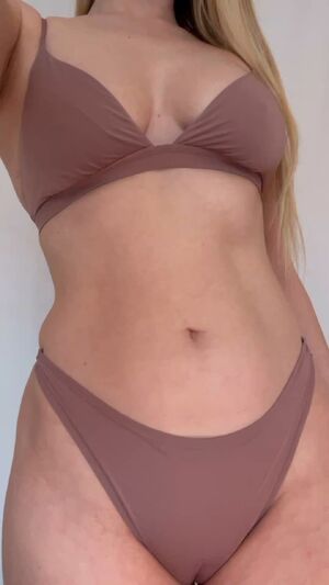 Girls In Panties Camel Toe Lingerie