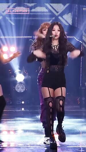 BLACKPINK - JENNIE
