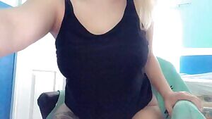 can you guess my bra size 🤭