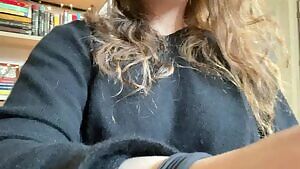 So I found out I can lick one of my nipples 😚 I’d say that’s a pretty fun discovery