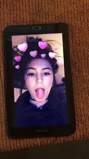 Cum tribute