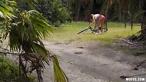 As a reward getting cock slobbed and bobbed