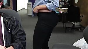 nikki showing her ass