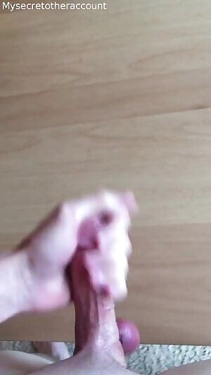 Since eroshare is going down I'm going to make gifs of all my favorite videos