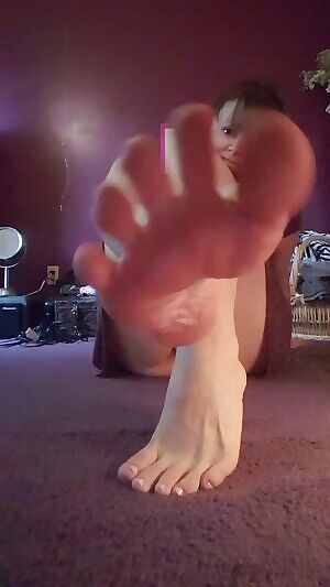 A gif 👣
