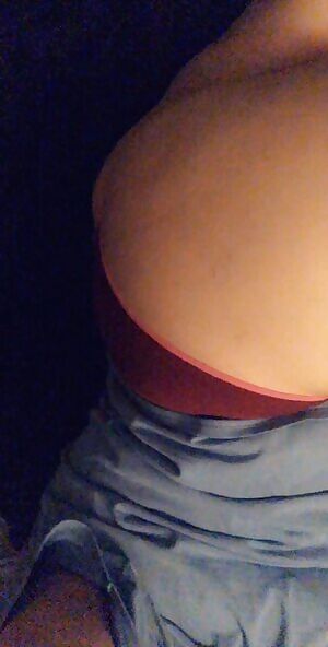 Booty for days😋