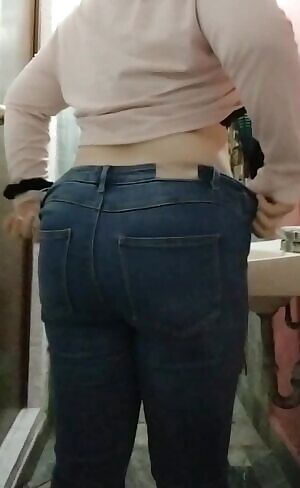 Not big but loves getting squeezed