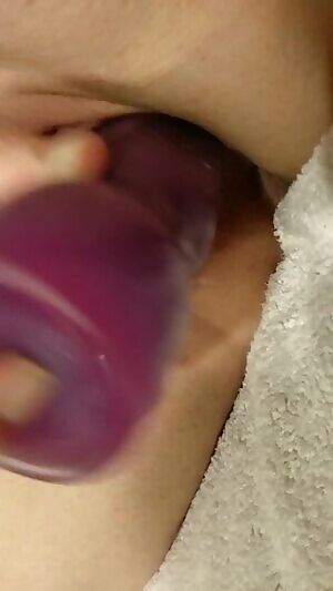 Wifey's lips :)