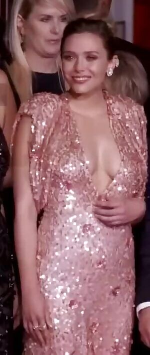 Elizabeth Olsen gif