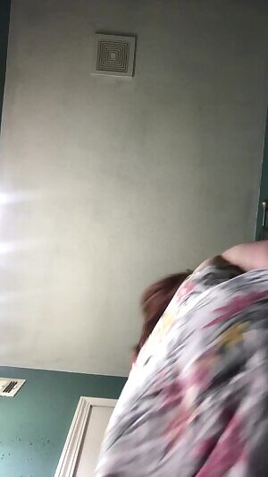 no panties today, about to run some errands... wanna come with?