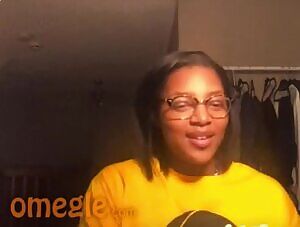 Gotta love a black girl with booty