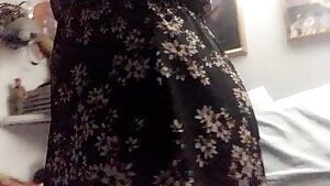 Lift my dress up and uck me from behind?