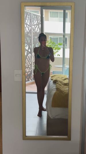 Bikinis Bikini Brunette Hotwife Latina