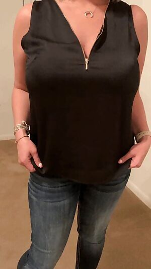 Just a Monday morning titty