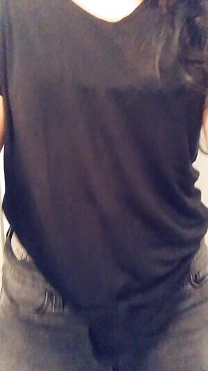 Pulling my tits out or you in my work bathroom