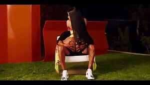 I’d love to be in Nicki’s position right now riding .Who would y’all horny buds rather be?