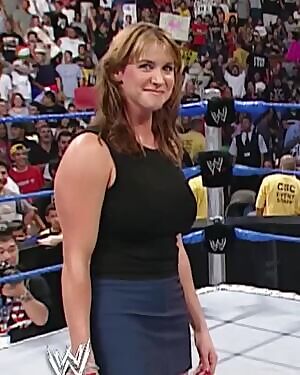 Stephanie McMahon this bitch gets me throbbing