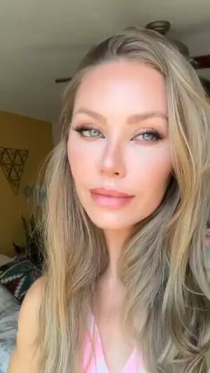 19honeysuckle 24/7 60fps Blonde Curvy