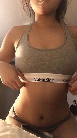 Someone wanted a titty drop for some reason 🤔