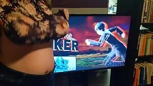 Joker running toward the titties :p