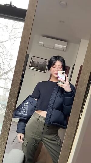 TGIF!! hoping y’all have a nice day 😚