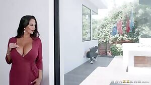 Hot Busty Milf Ava Addams