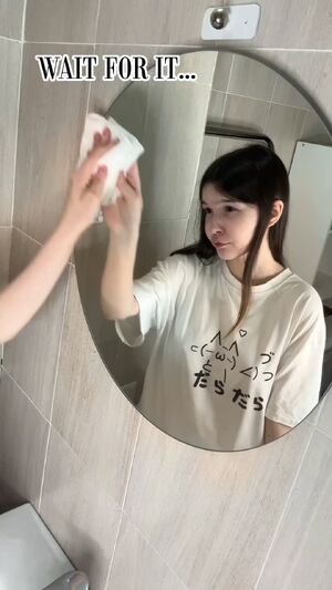 On/Off Asian Cute Egirl European