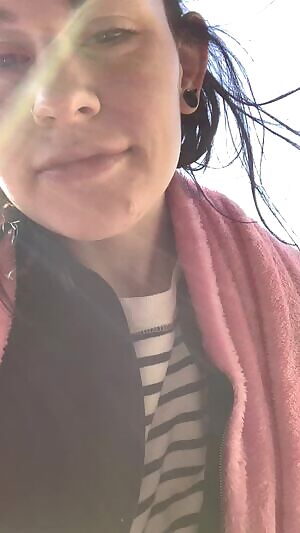 A MILD tease at the dog park 🙈