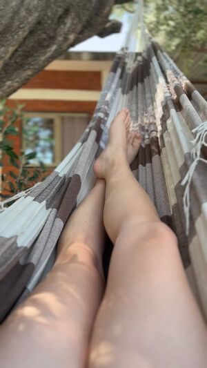 White Toes Amateur Cute Feet Fetish