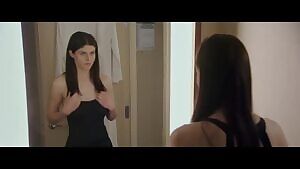 Alexadra Daddario Revealing Cleavage In the Layover