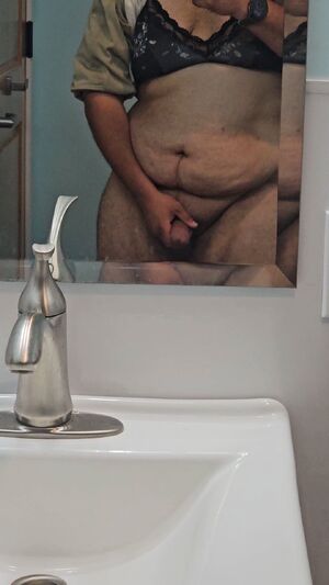 Enby Sluts Chubby Girl Dick Girlcock