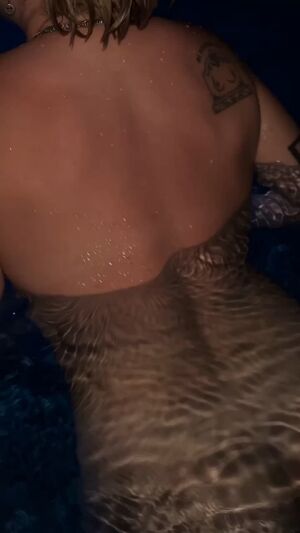 T4T Couples Amateur Ass Homemade NSFW