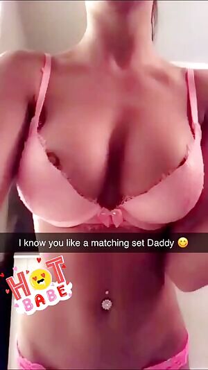 She’s sexy as hell ❤️❤️❤️❤️😍😍😍😍😍