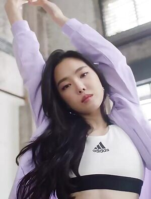 Apink - Naeun for adidas